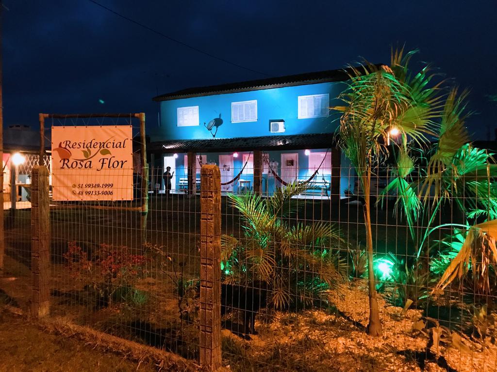 Residencial Rosa Flor Διαμέρισμα Praia do Rosa Εξωτερικό φωτογραφία