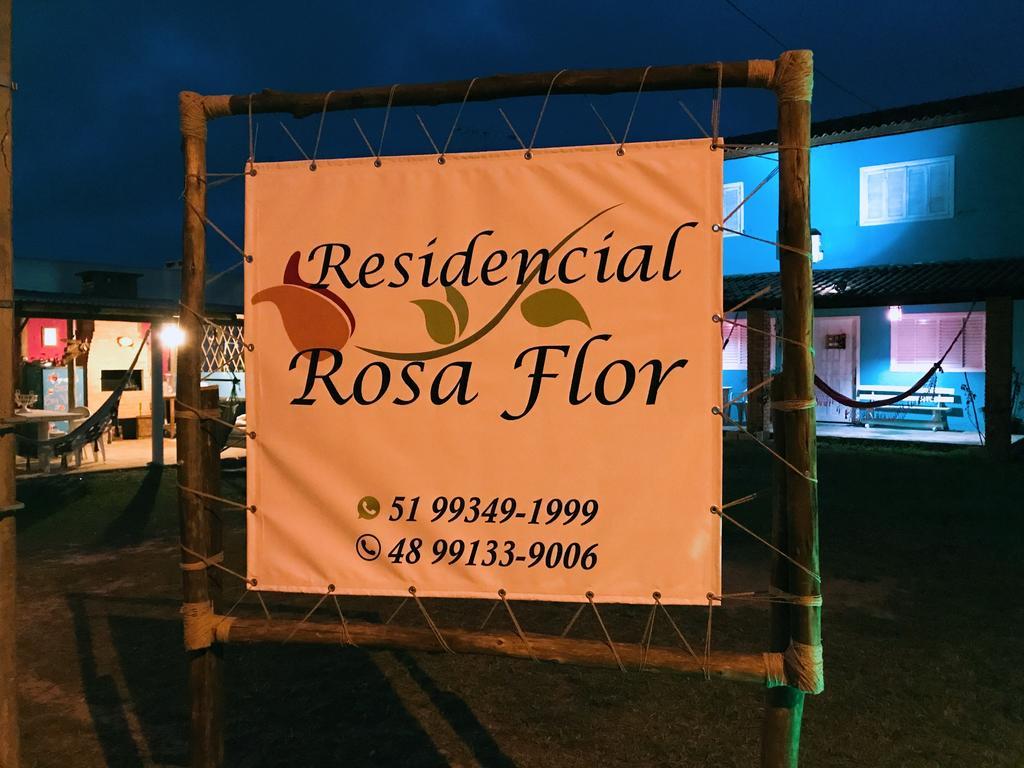 Residencial Rosa Flor Διαμέρισμα Praia do Rosa Εξωτερικό φωτογραφία